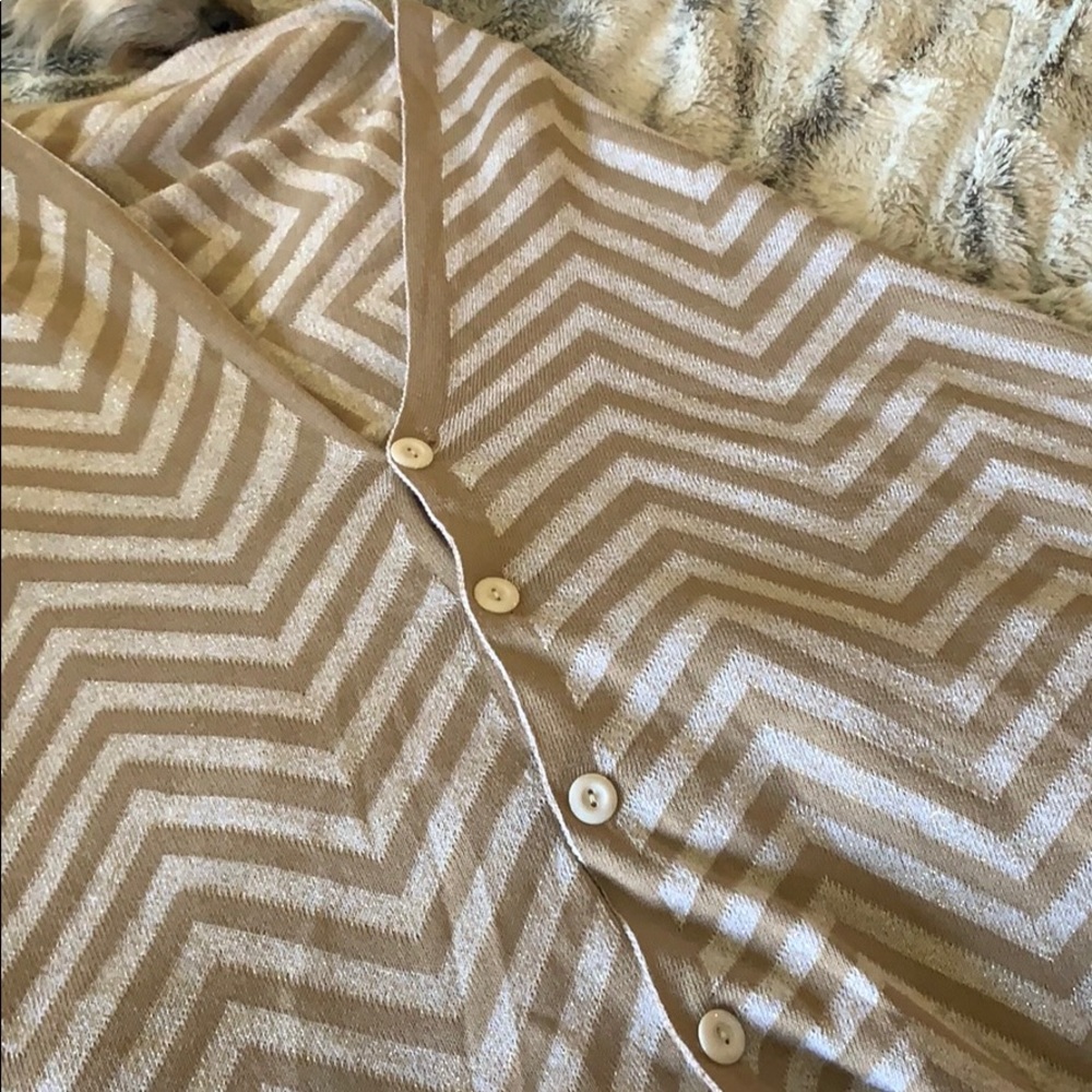 Gold and Cream Shawl